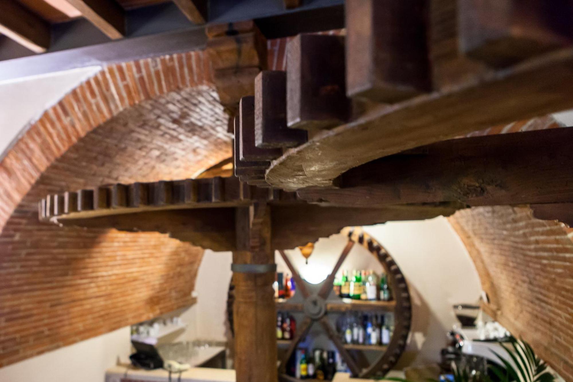 Bernardone Hotel Камайоре Екстериор снимка