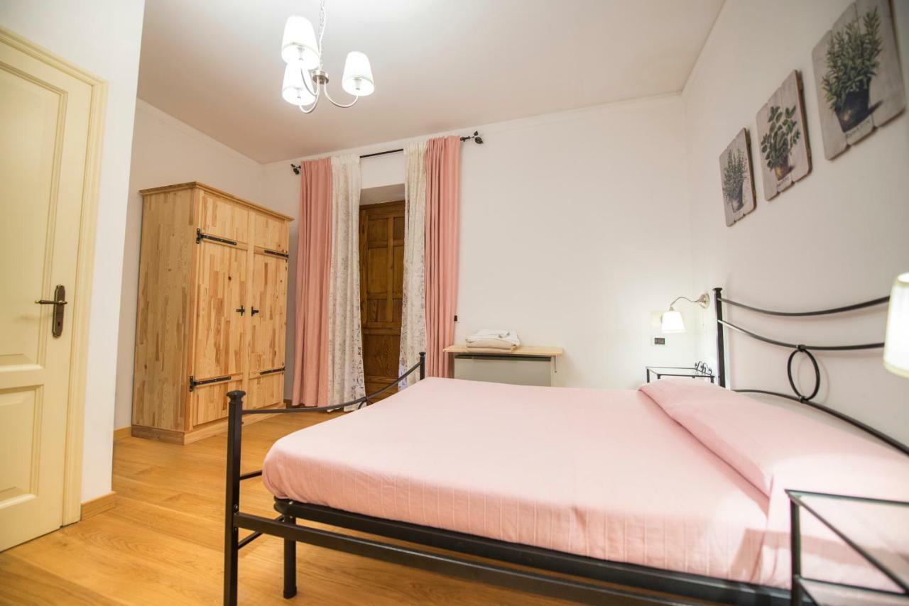 Bernardone Hotel Камайоре Екстериор снимка